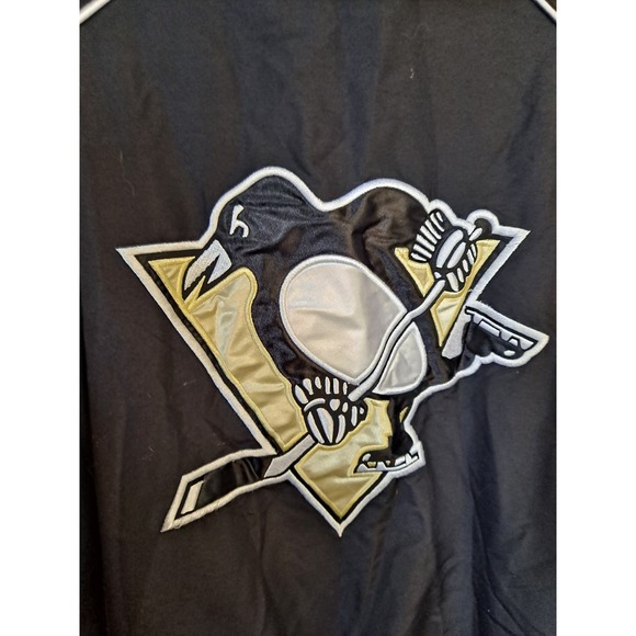 NHL Pittsburgh Penguins Insulated Jacket with Logo on Back Size Large - Picture 6 of 11